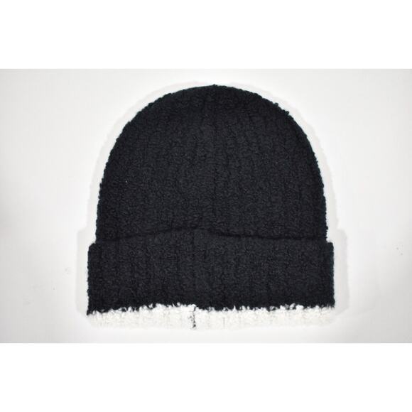 Chanel 23B Cashmere Silk Black White CC Logo Fold Over Beanie Winter Hat Cloche - Picture 8 of 10